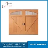 Porta automática de garagem de madeira